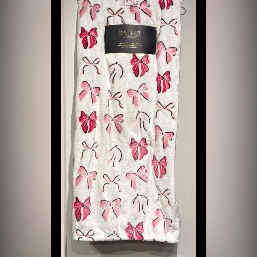 Rachel Roy Viral Pink Bow Blanket